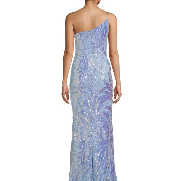Sky blue iridescent prom dress / formal dress was used for 4 hours. No tags - Picture 10 of 10